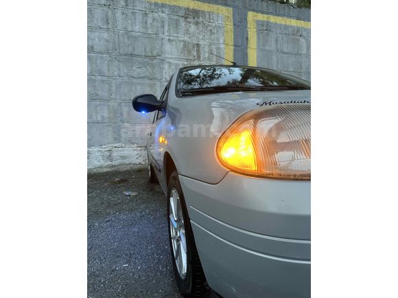 Sahibinden Renault Clio 1.4 RNA 2001 Model 