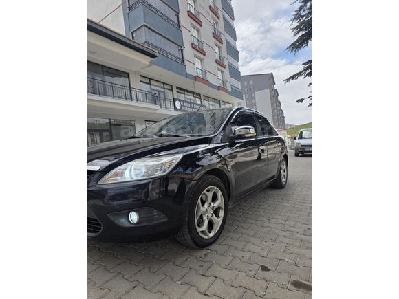 Sahibinden Ford Focus 1.6 Collection 2011 Model  315.000 km Siyah