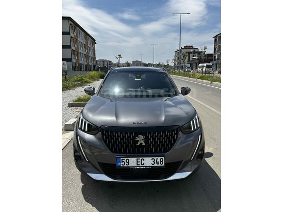 Sahibinden Peugeot 2008 1.2 PureTech GT 2021 Model  31.400 km Füme