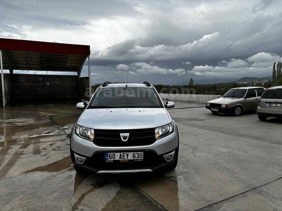 Sahibinden Dacia Sandero 1.5 dCi Stepway 2015 Model 