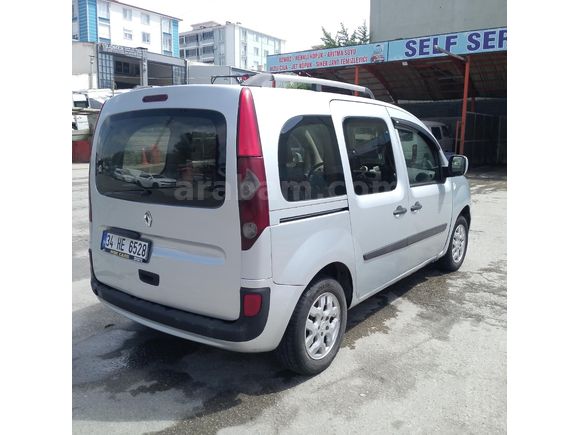 Sahibinden Renault Kangoo Multix 1.5 dCi Extreme 2011 Model