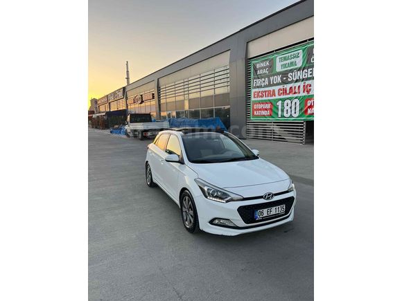 Sahibinden Hyundai i20 1.2 MPI Style 2017 Model 