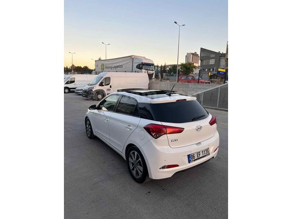 Sahibinden Hyundai i20 1.2 MPI Style 2017 Model 