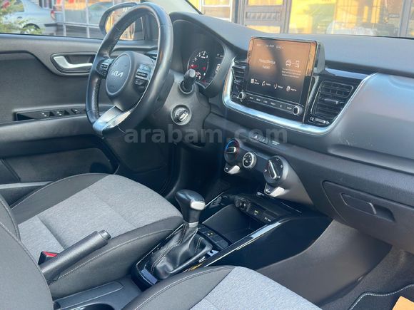Sahibinden Kia Stonic 1.4 MPI Cool 2022 Model