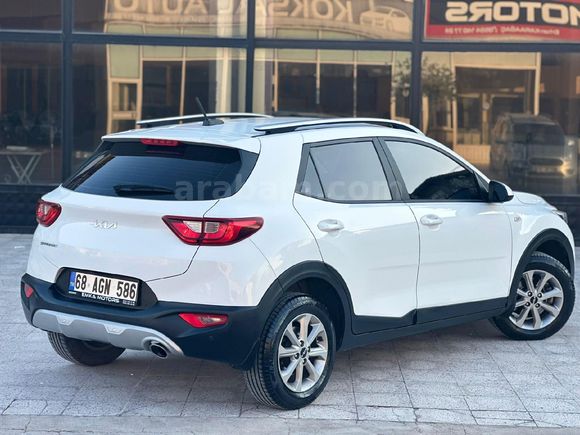 Sahibinden Kia Stonic 1.4 MPI Cool 2022 Model