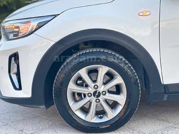 Sahibinden Kia Stonic 1.4 MPI Cool 2022 Model