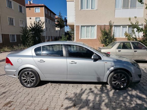 Sahibinden Opel Astra 1.6 Enjoy Plus 2012 Model