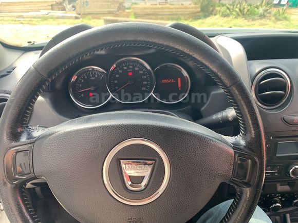Sahibinden Dacia Duster 1.5 dCi Laureate 2017 Model İzmir