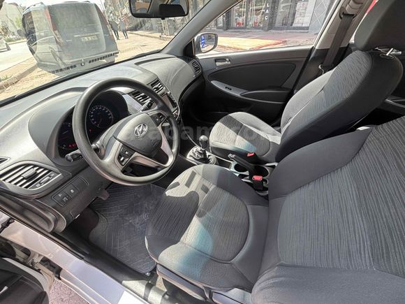 TANIK KARDEŞLERDEN DÜŞÜK KM ACCENT BLUE DİZEL