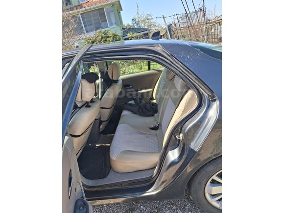 Sahibinden Renault Laguna 1.6 Expression 2006 Model