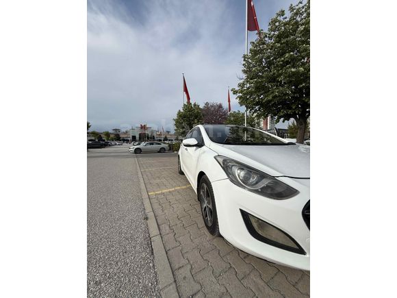 Sahibinden Hyundai i30 1.6 CRDi Style Design Pack 2015 Model 