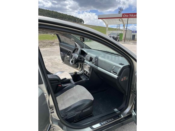 Sahibinden Opel Vectra 1.6 Comfort 2004 Model 