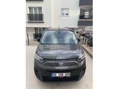 Sahibinden Fiat Doblo Combi 1.5 BlueHDi Urban 2023 Model Ankara 35.000 km Gri (titanyum)