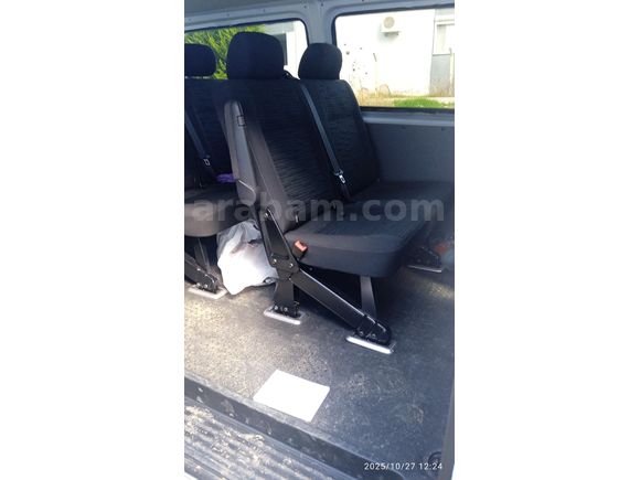 2023 model hatasız transporter M2 minibüs ruhsatlı 9+1