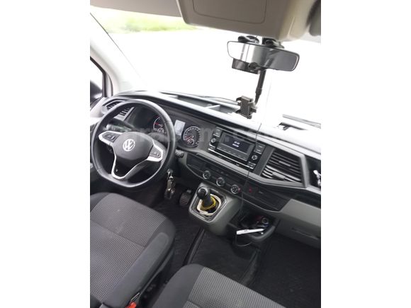 2023 model hatasız transporter M2 minibüs ruhsatlı 9+1