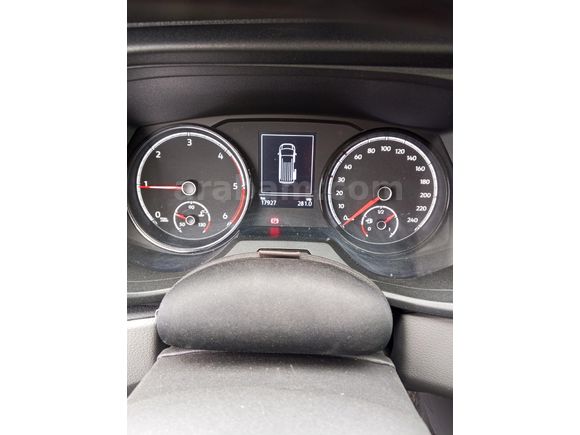 2023 model hatasız transporter M2 minibüs ruhsatlı 9+1