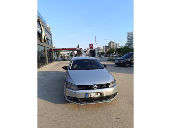 Sahibinden Volkswagen Jetta 1.6 TDi Highline 2013 Model