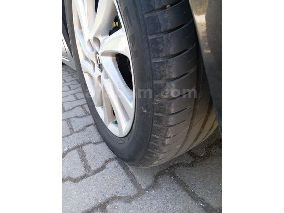 Sahibinden Mazda 3 1.6 Impressive 2012 Model