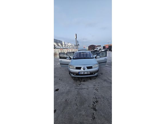 Sahibinden Renault Megane 1.6 Dynamique 2004 Model  313.000 km Gri