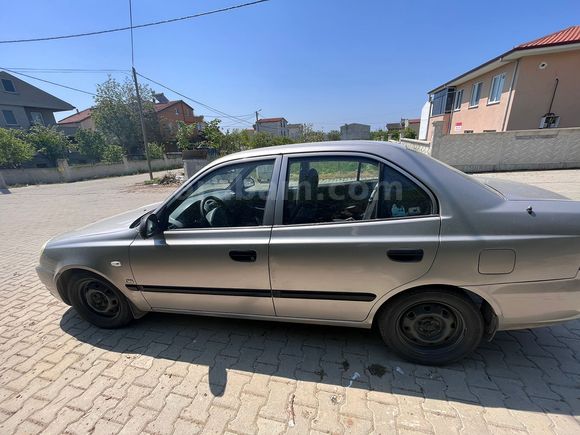 Son Fiyat!!! Ilk sahibinden  109 binde Hyundai accent 