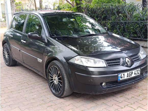Sahibinden Renault Megane 1.6 Dynamique 2004 Model