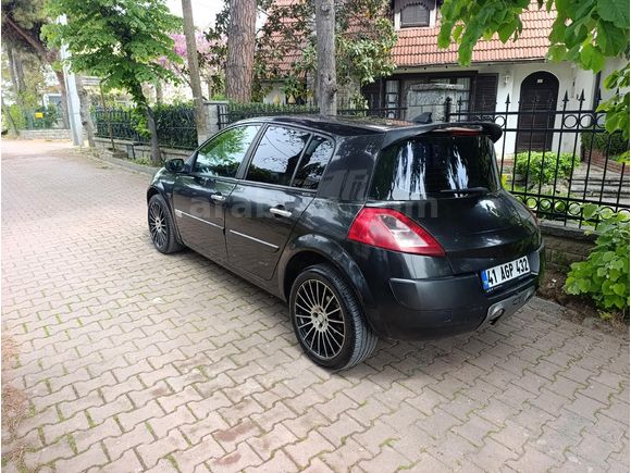 Sahibinden Renault Megane 1.6 Dynamique 2004 Model