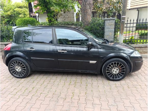 Sahibinden Renault Megane 1.6 Dynamique 2004 Model