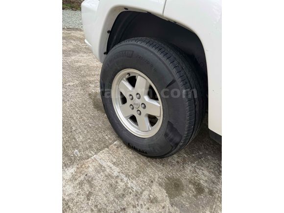 Sahibinden Jeep Cherokee 3.7 2003 Model 