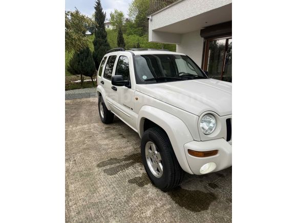 Sahibinden Jeep Cherokee 3.7 2003 Model 
