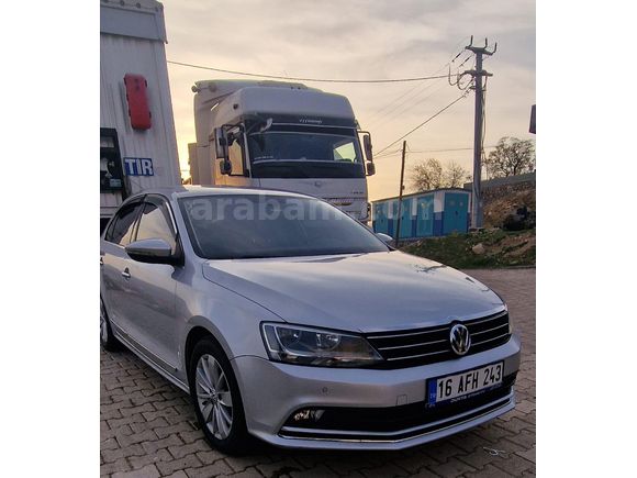 HATASIZ BOYASIZ SIFIR AYARINDA 134 BİNDE MAKYAJLI KASA Sahibinden Volkswagen Jetta 1.6 TDi Comfortline 2015 Model