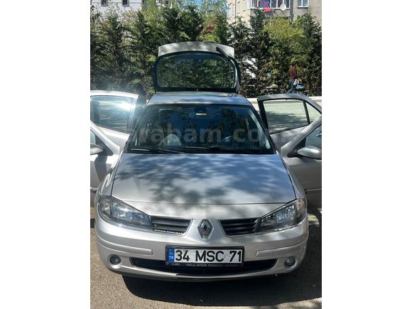 Sahibinden Renault Laguna 1.6 Privilege 2006 Model İstanbul