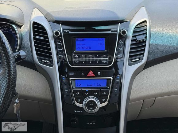 EGE AUTO// HYUNDAİ İ30 CRDI STYLE OTM