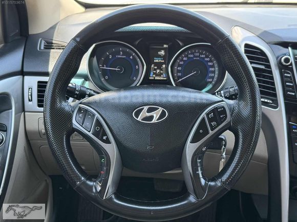 EGE AUTO// HYUNDAİ İ30 CRDI STYLE OTM