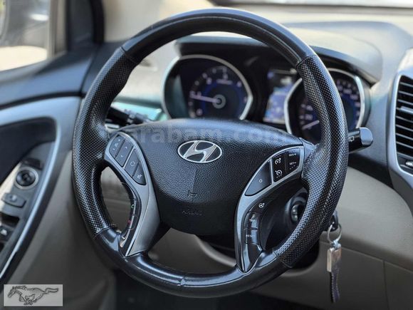 EGE AUTO// HYUNDAİ İ30 CRDI STYLE OTM