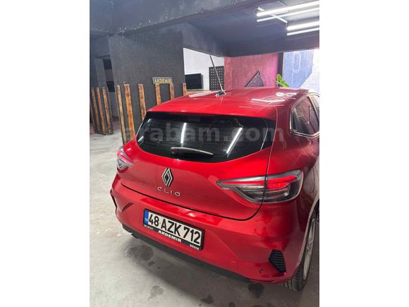 Sahibinden Renault Clio 1.0 TCe Evolution 2024 Model 