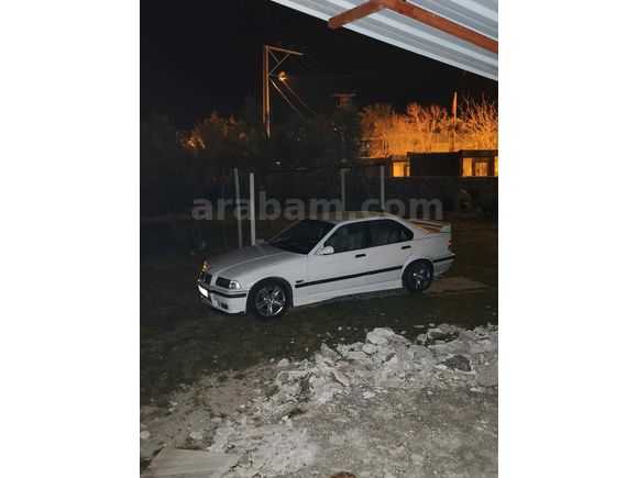 Sanrooflu BMW 3 Serisi 320i 1994 Model 