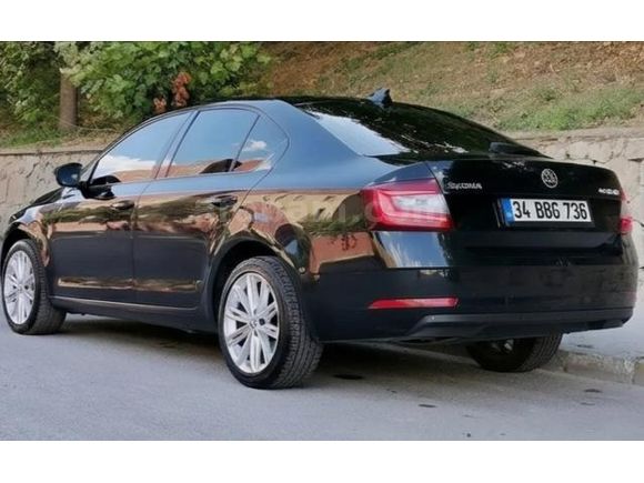 Öğretmenden Skoda Octavia 1.6 TDI Style 2018 Model