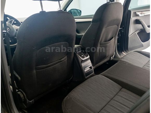 Öğretmenden Skoda Octavia 1.6 TDI Style 2018 Model