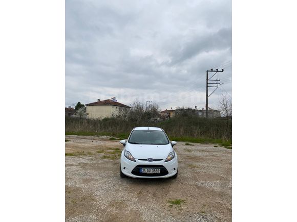 Acil Sahibinden Ford Fiesta 1.4 TDCi Trend 2010 Model