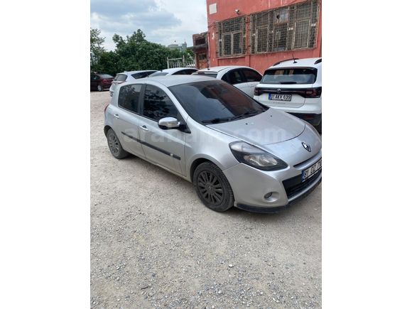 Sahibinden Renault Clio 1.5 dCi Extreme 2011 Model