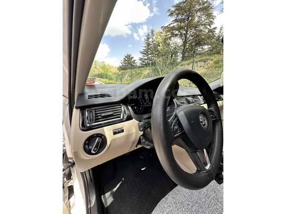 Sahibinden Skoda Rapid 1.6 TDI Spaceback Elegance 2015 Model 