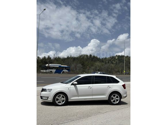 Sahibinden Skoda Rapid 1.6 TDI Spaceback Elegance 2015 Model 