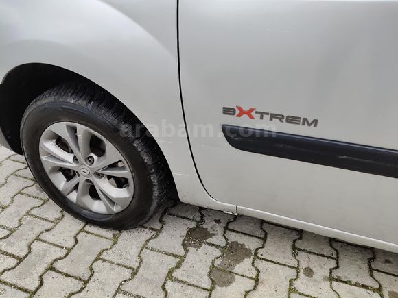 Sahibinden Renault Kangoo Multix 1.5 dCi Extreme 2017 Model