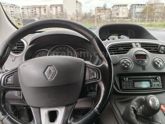 Sahibinden Renault Kangoo Multix 1.5 dCi Extreme 2017 Model