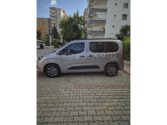 Sahibinden Opel Combo 1.5 CDTI Edition 2025 Model