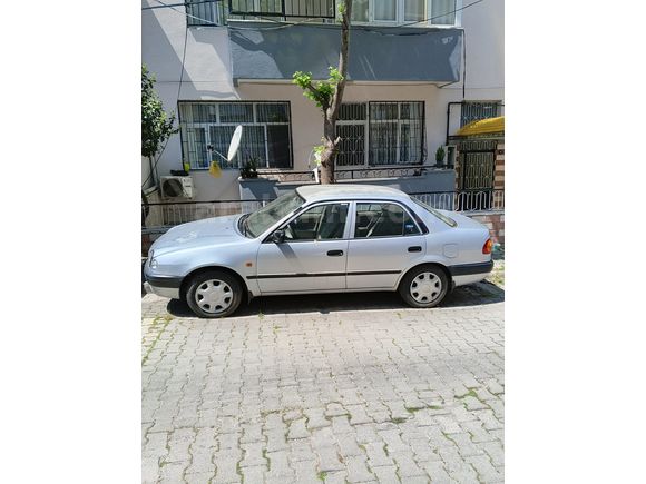 Sahibinden Toyota Corolla 1.3 Terra 2000 Model 