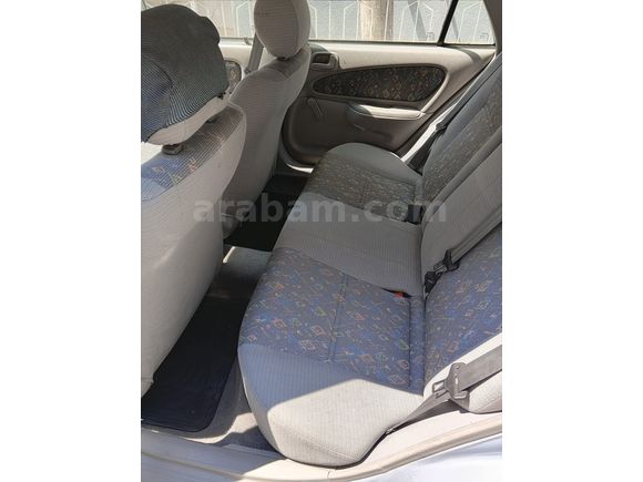 Sahibinden Toyota Corolla 1.3 Terra 2000 Model 