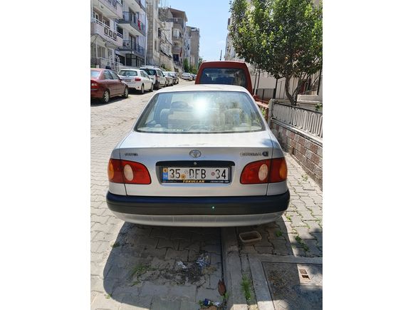 Sahibinden Toyota Corolla 1.3 Terra 2000 Model 