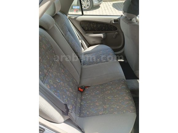 Sahibinden Toyota Corolla 1.3 Terra 2000 Model 