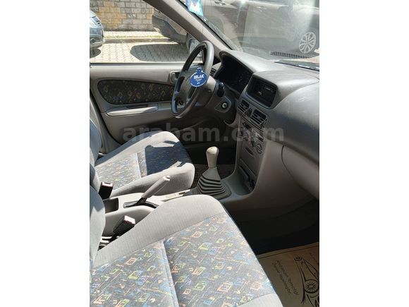 Sahibinden Toyota Corolla 1.3 Terra 2000 Model 